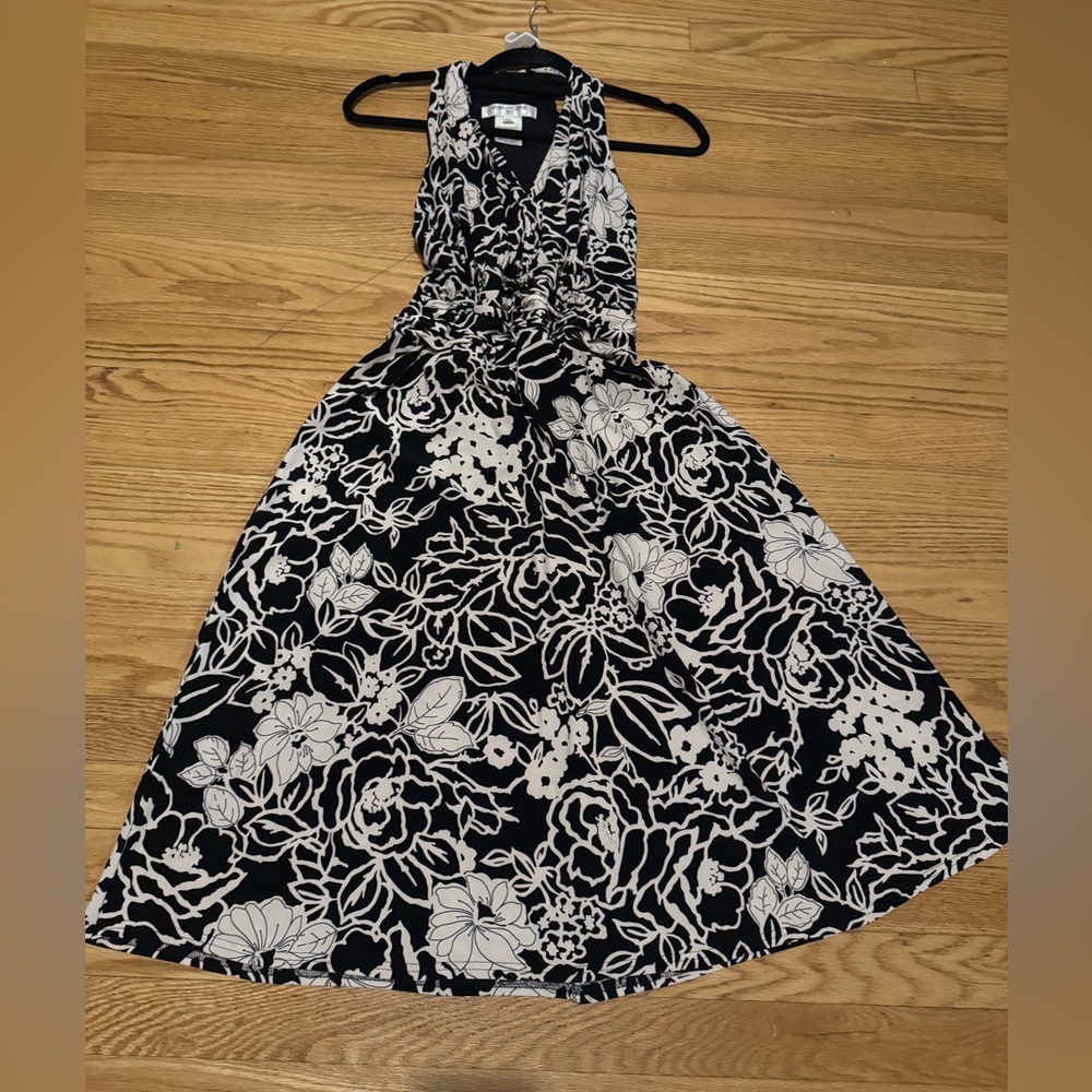 Evan Picone Black and Cream Floral Midi Dress